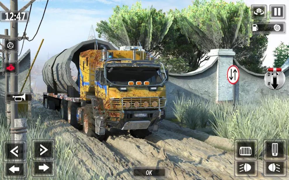 泥车越野行驶(Mud Truck Offroad Driving)